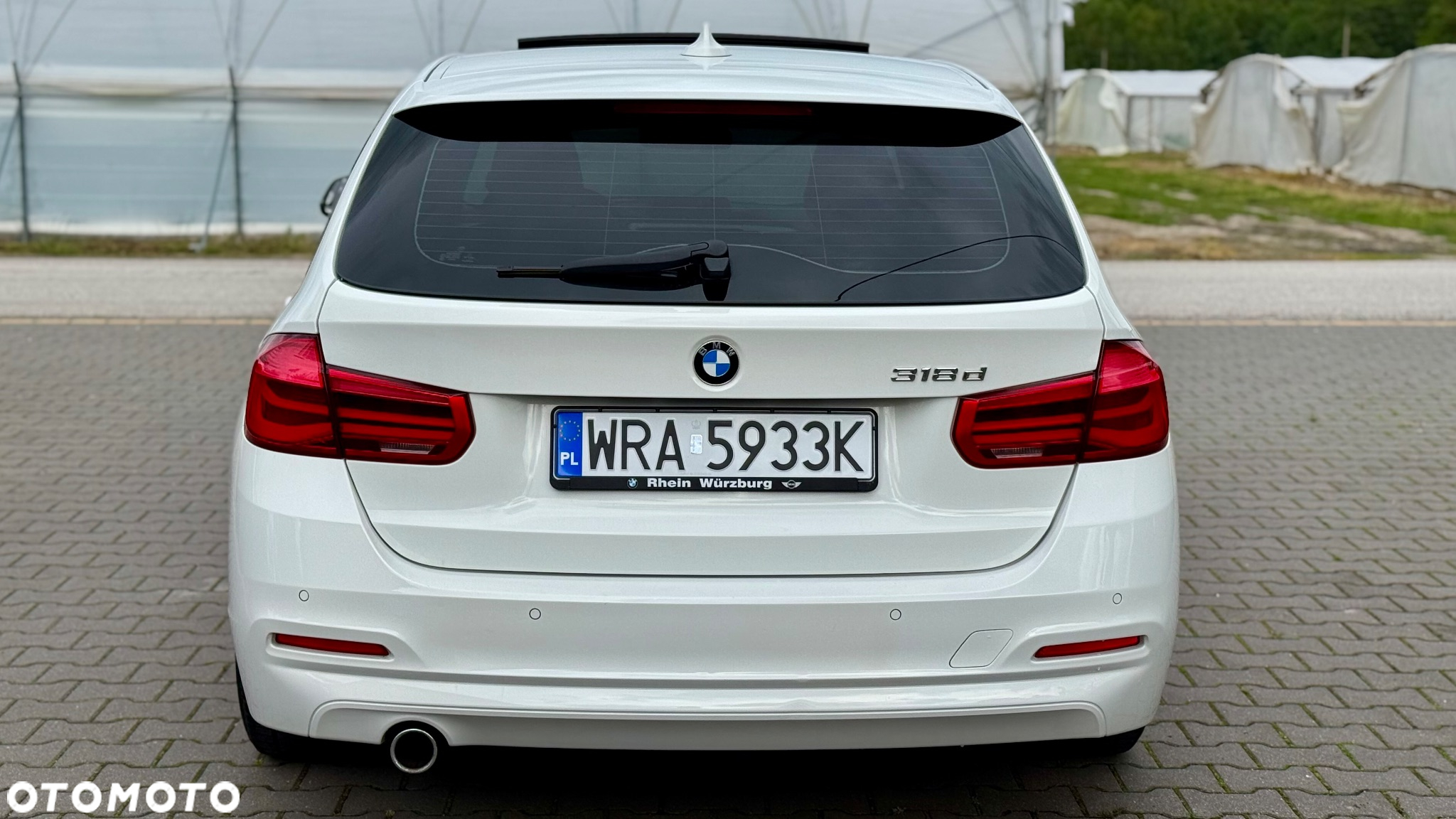 BMW Seria 3 318d Touring - 6