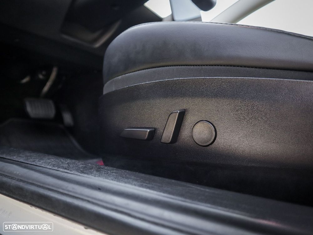 Tesla Model 3 Standard Range Plus RWD - 37