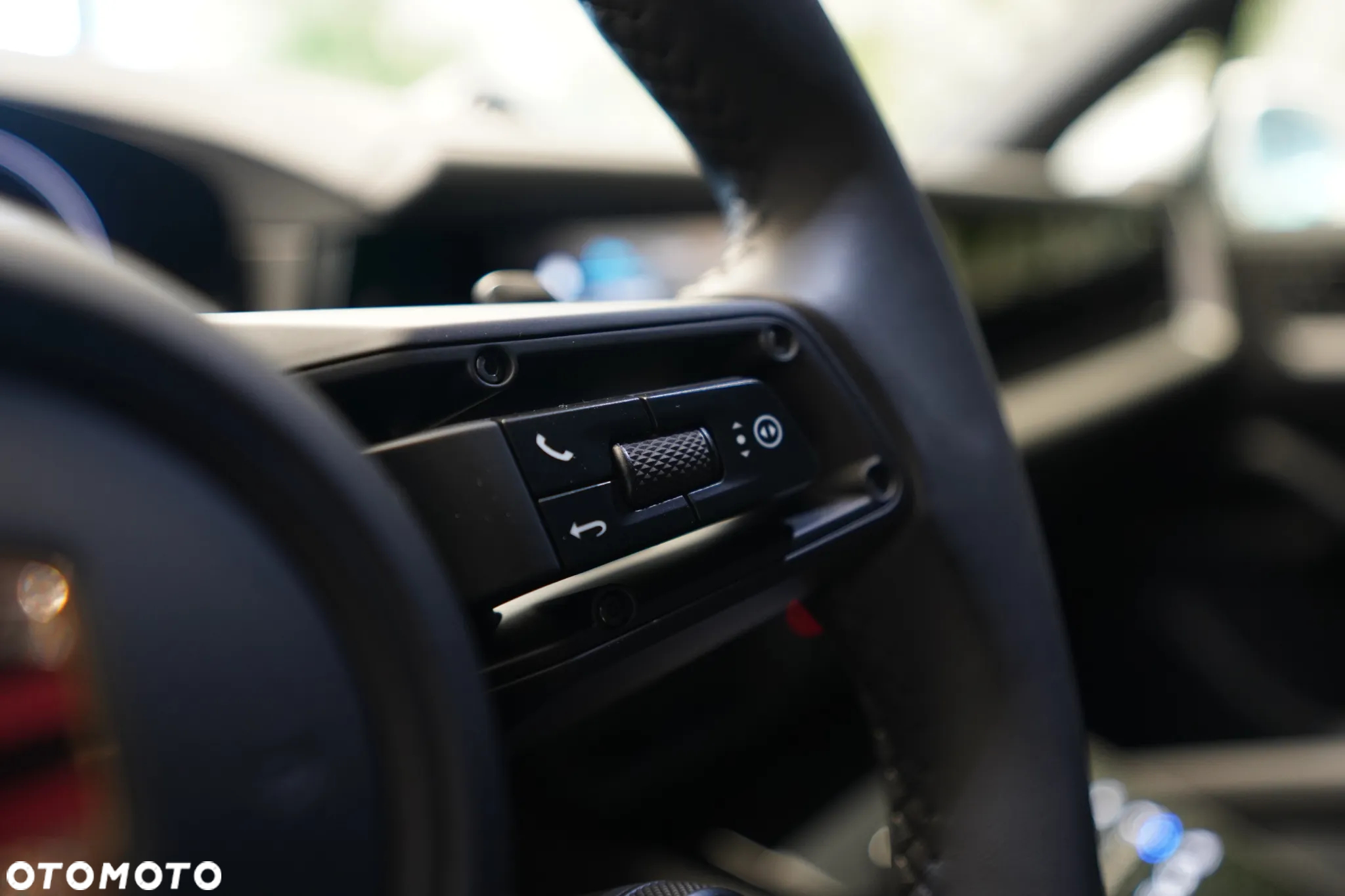 Porsche Cayenne E-Hybrid - 18