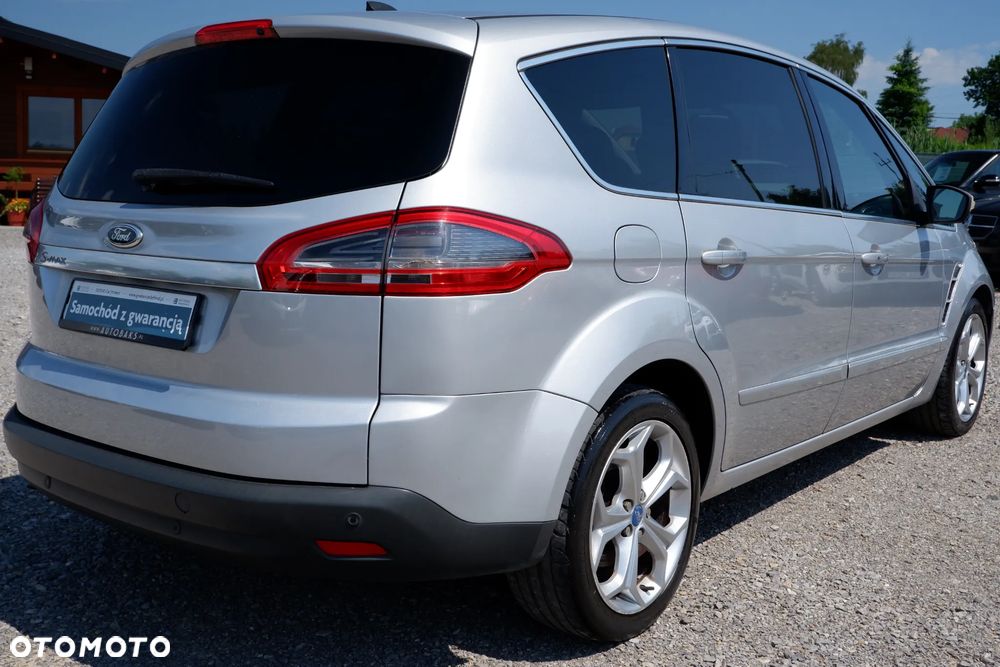 Ford S-Max 2.0 TDCi DPF Titanium - 32
