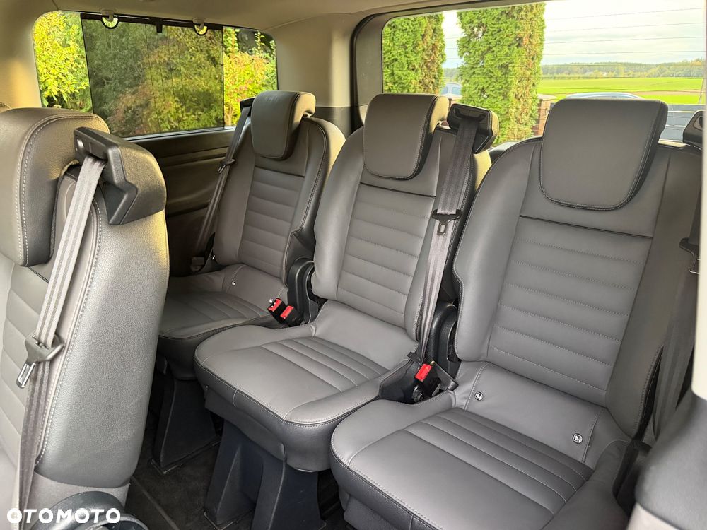 Ford Tourneo Custom 2.0 EcoBlue L1 Titanium - 16