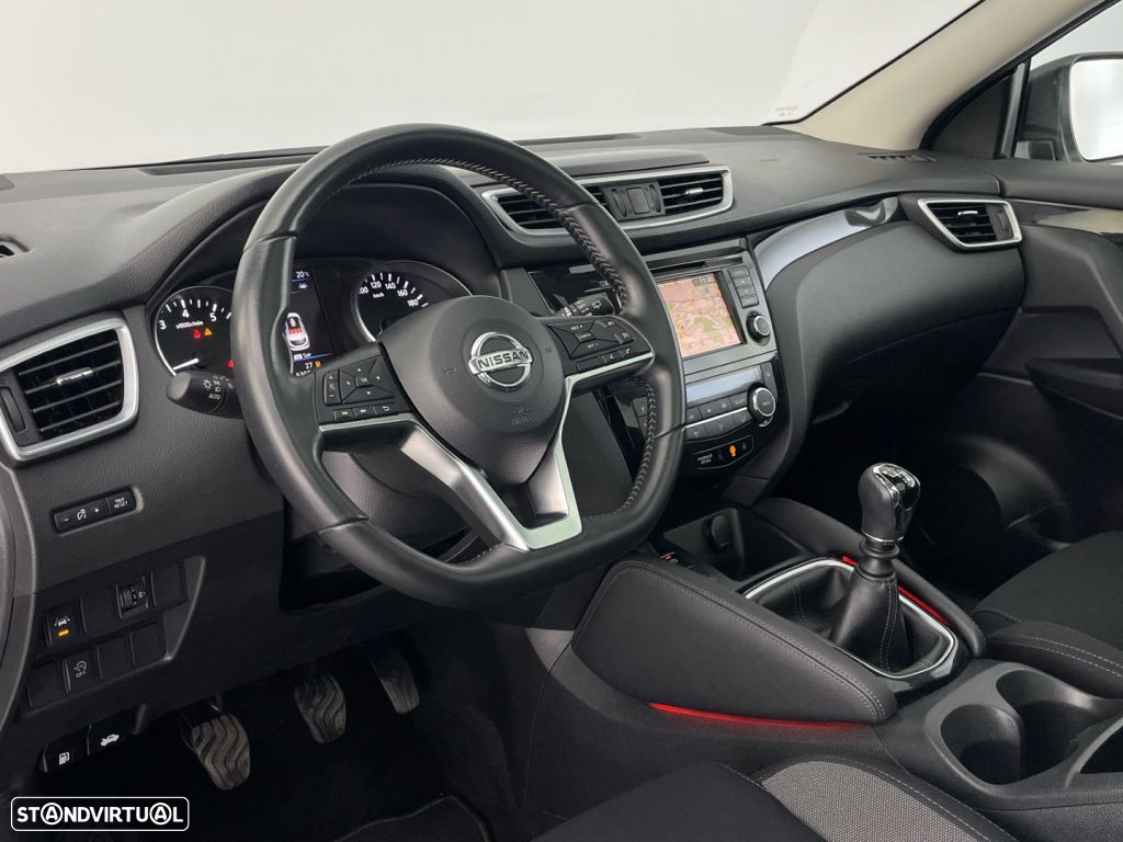 Nissan Qashqai 1.3 DIG-T N-Connecta - 17