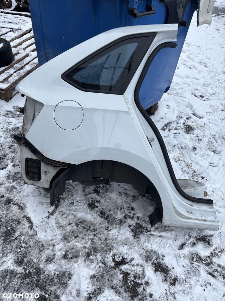 Błotnik tył tylny skoda rapid spaceback prawy ćwiartka poszycie kombi - 1