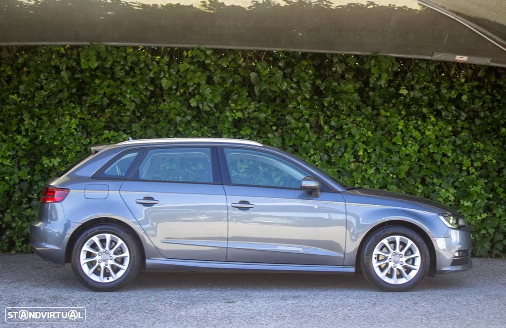 Audi A3 Sportback 1.6 TDI Advance Ultra - 7