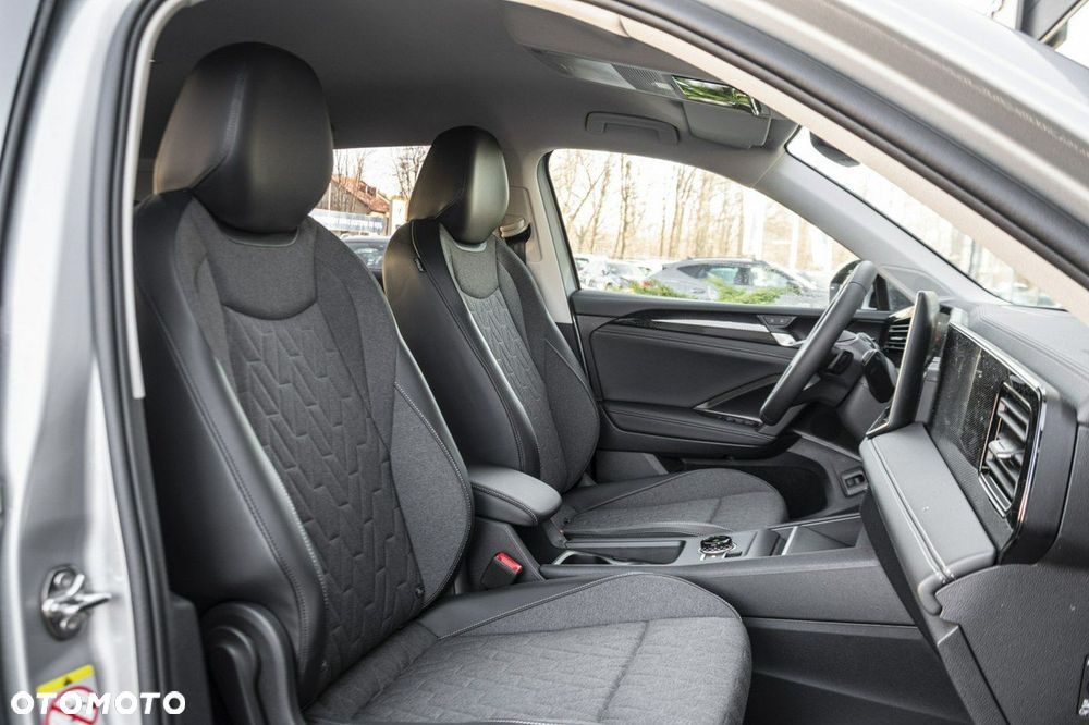 Volkswagen Tiguan - 14