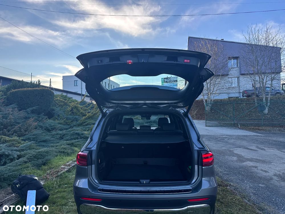 Mercedes-Benz GLB 220 d 4Matic 8G-DCT Special Edition - 22