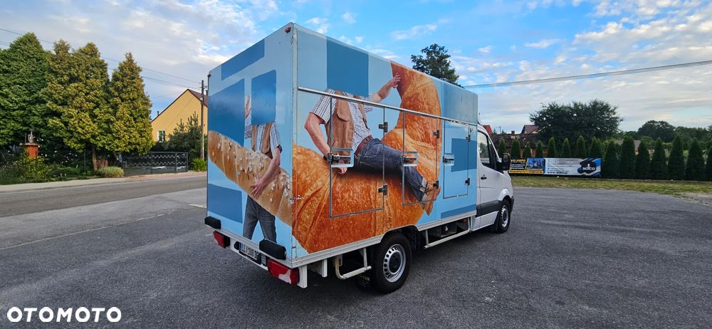 Mercedes-Benz Sprinter - 5