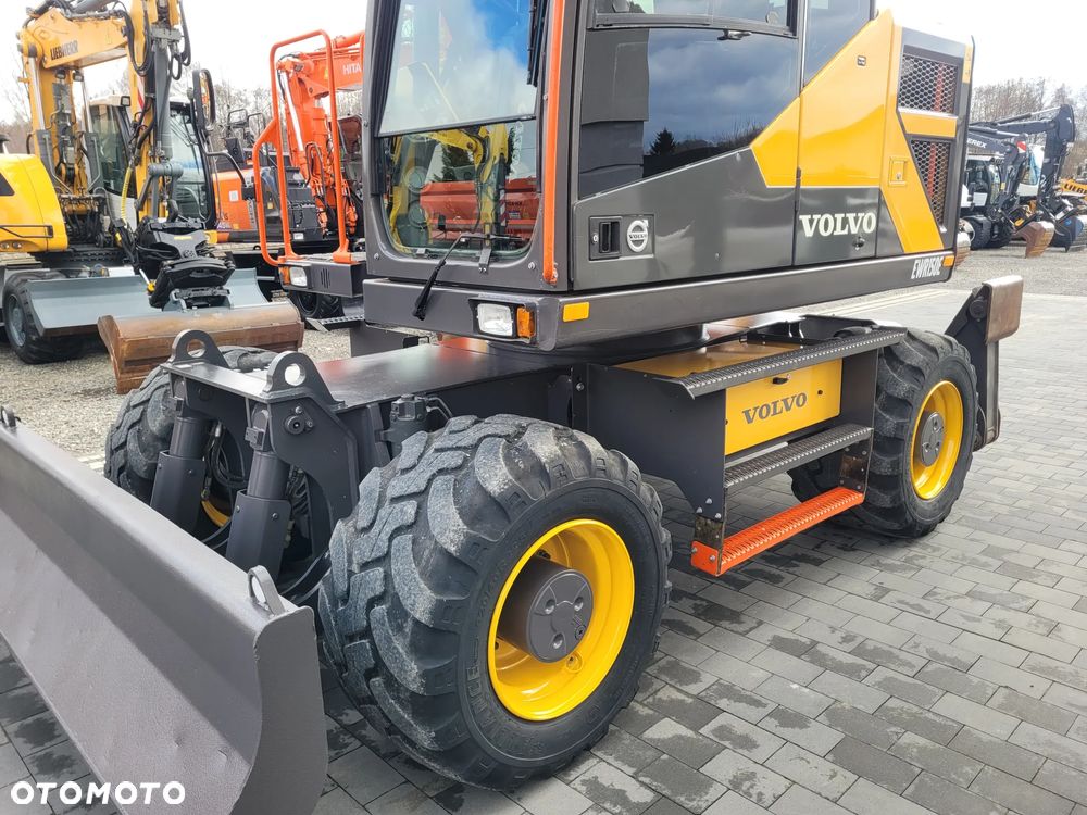 Volvo EWR150E / ROTOTILT ze szczypcami / pług i podpory / - 8