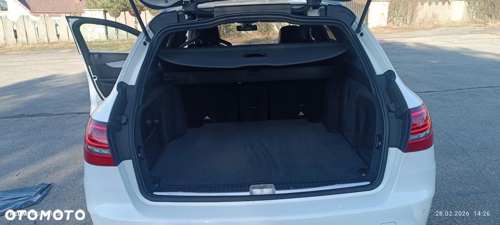 Mercedes-Benz Klasa C 220 d 9G-TRONIC AMG Line - 16