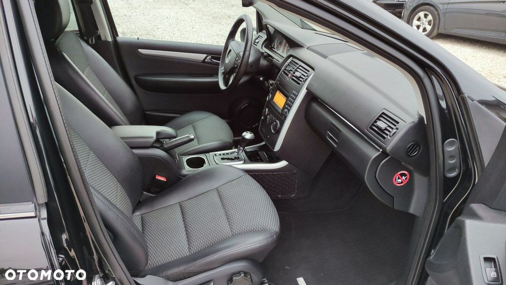 Mercedes-Benz Klasa B - 23