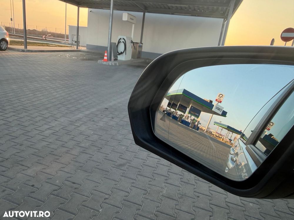 Mercedes-Benz V 250 (BlueTEC) d kompakt 4Matic 7G-TRONIC Avantgarde Edition - 23