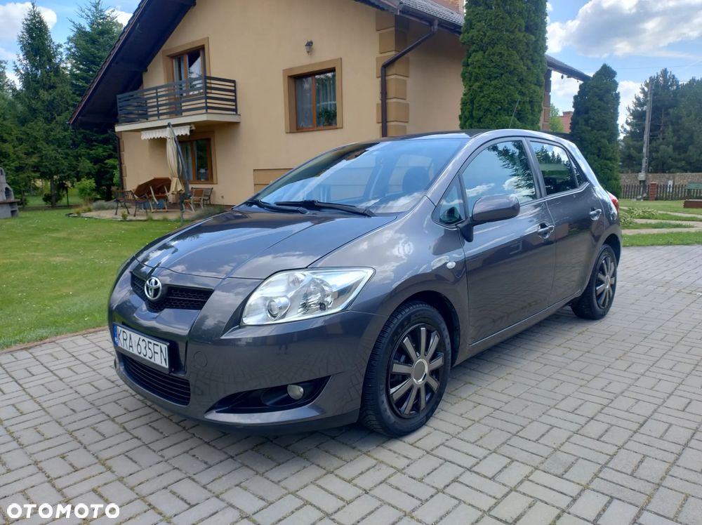 Toyota Auris 1.6 VVT-i Executive - 15