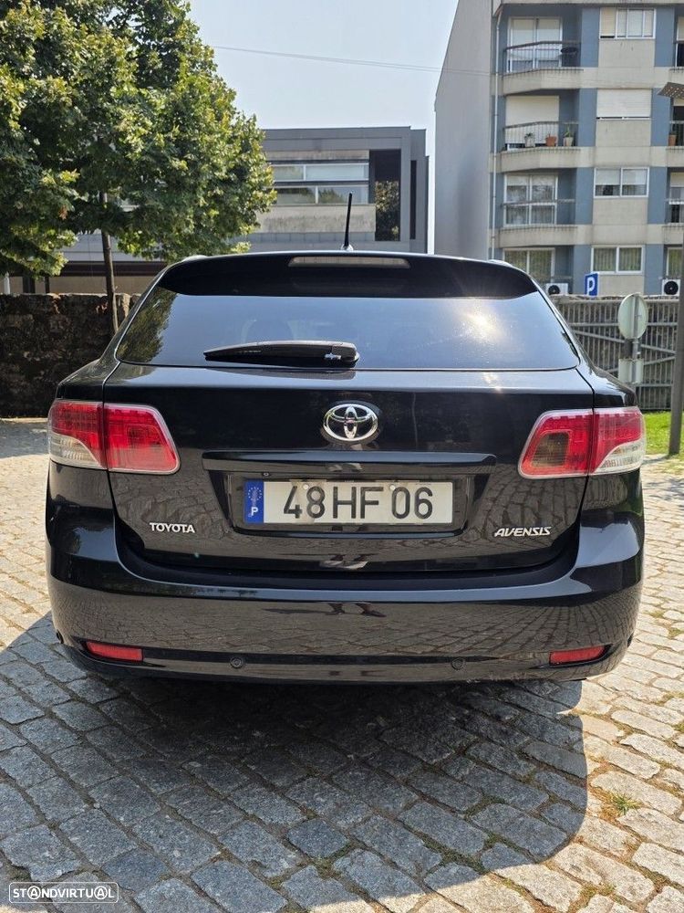 Toyota Avensis SW 2.0 D-4D Exclusive +Pele+GPS - 7
