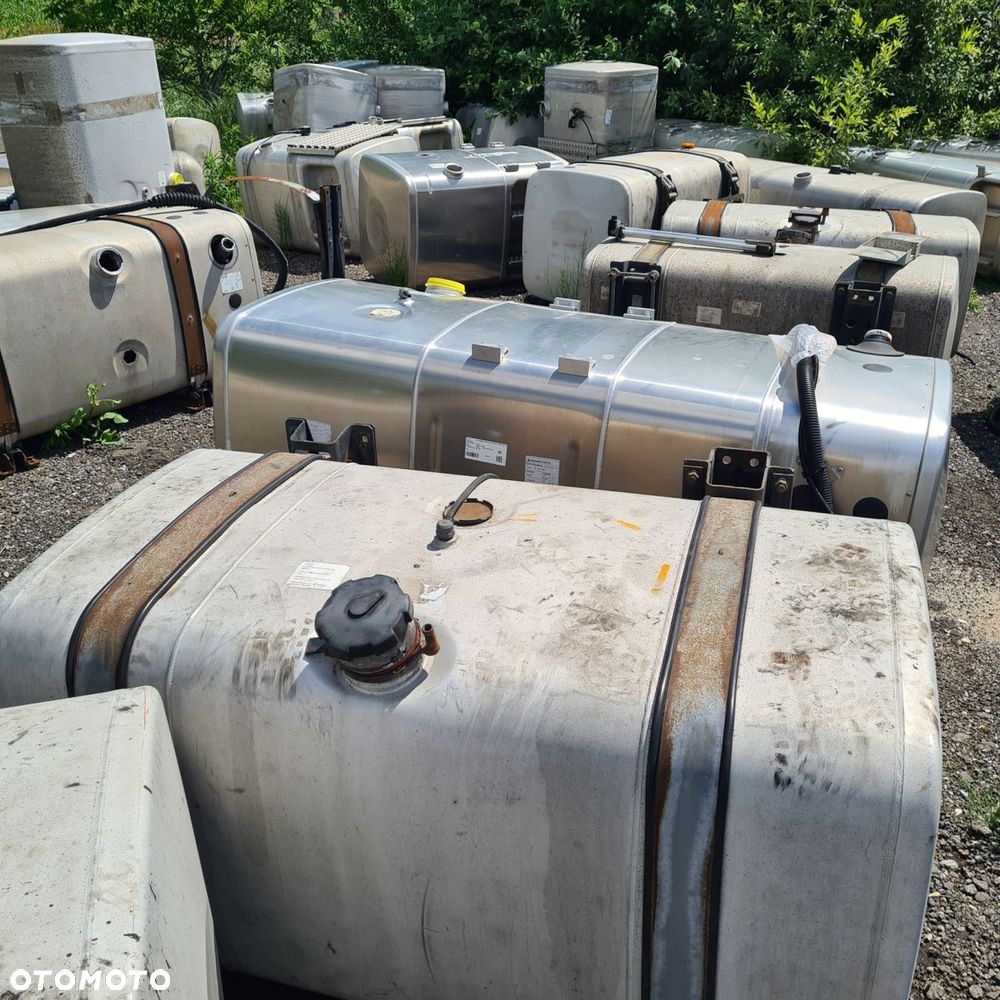 Zbiorniki paliwa, różne pojemności z Pojazdów MAN - 1