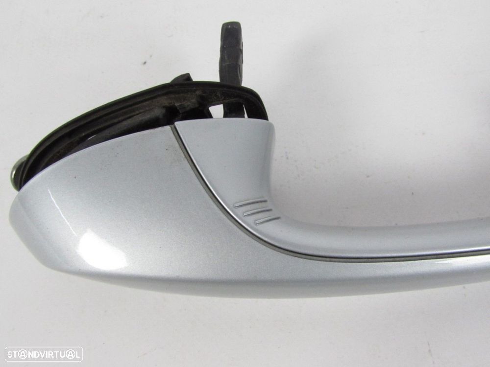 Punho da porta Direito/Frente/Trás/Exterior Seminovo/ Original BMW 5 (G30, F90)/... - 2