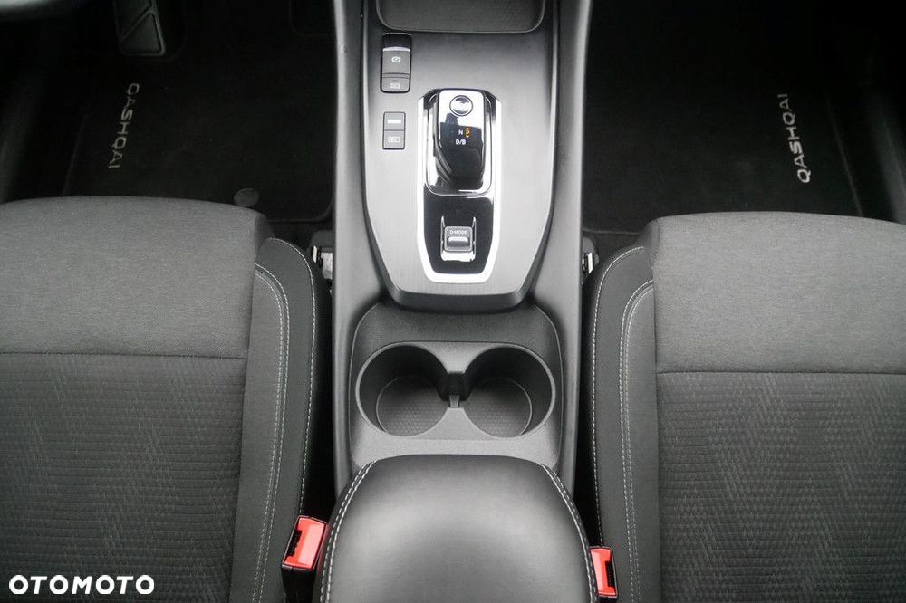 Nissan Qashqai - 11
