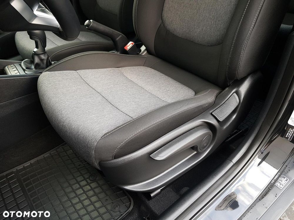 Kia Stonic 1.0 T-GDI M - 17