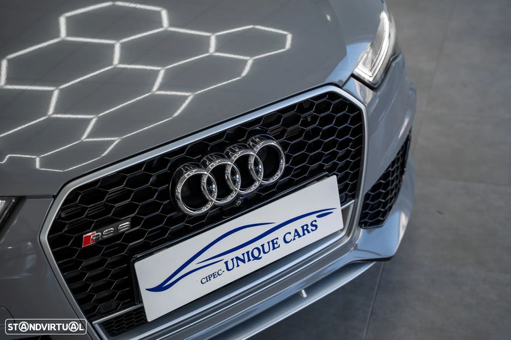 Audi RS6 Avant 4.0 TFSi quattro Tiptronic - 11