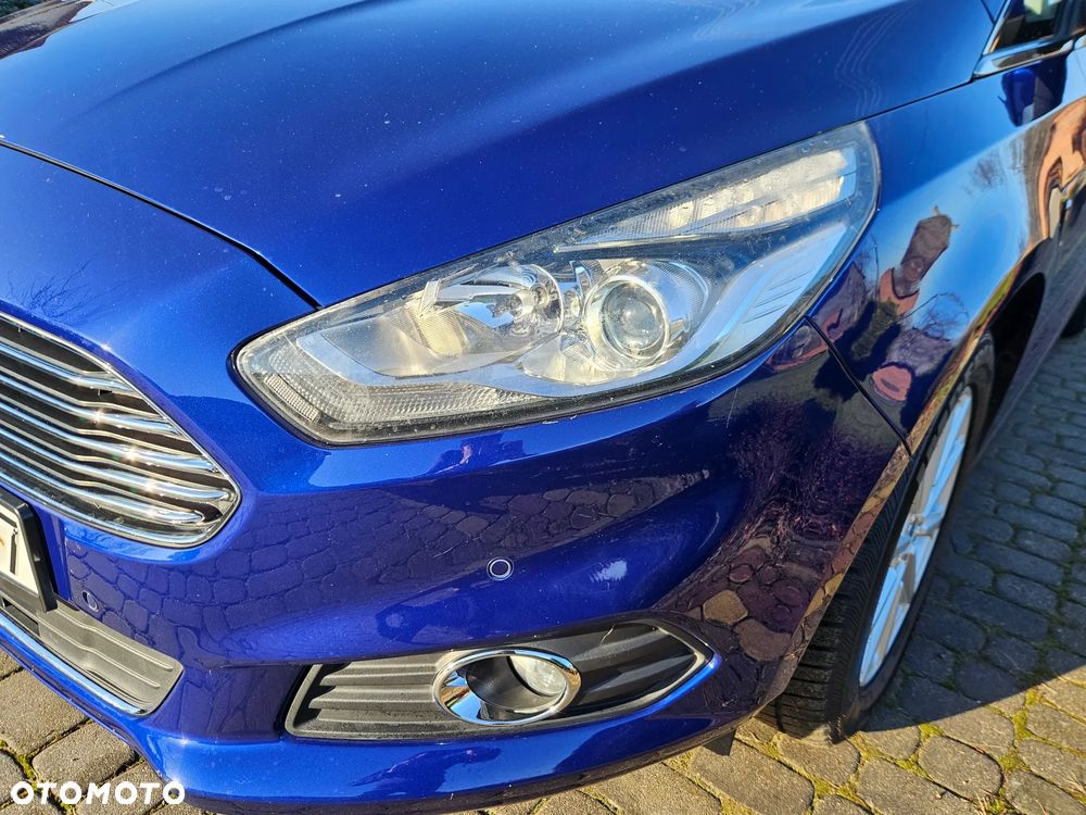 Ford S-Max 2.0 TDCi Titanium PowerShift - 31