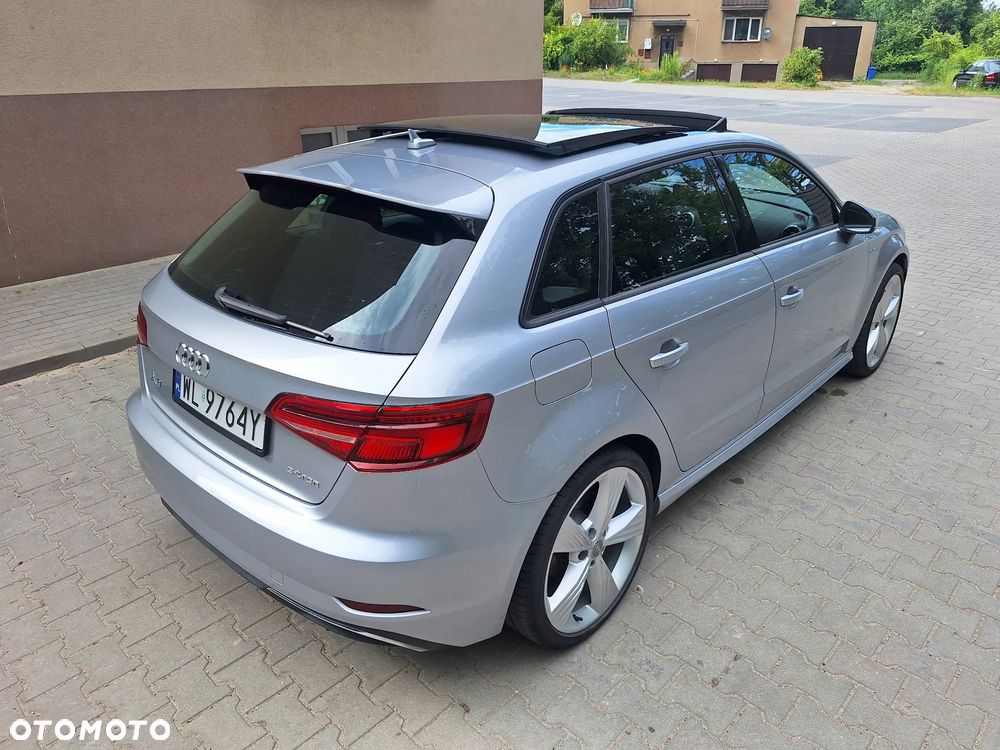 Audi A3 Sportback - 4