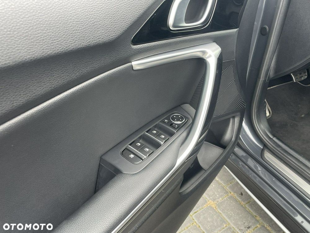 Kia ProCeed 1.4 T-GDI GT Line DCT - 11