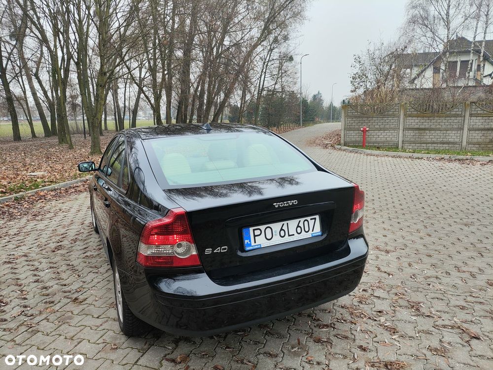 Volvo S40 2.0D Momentum - 8