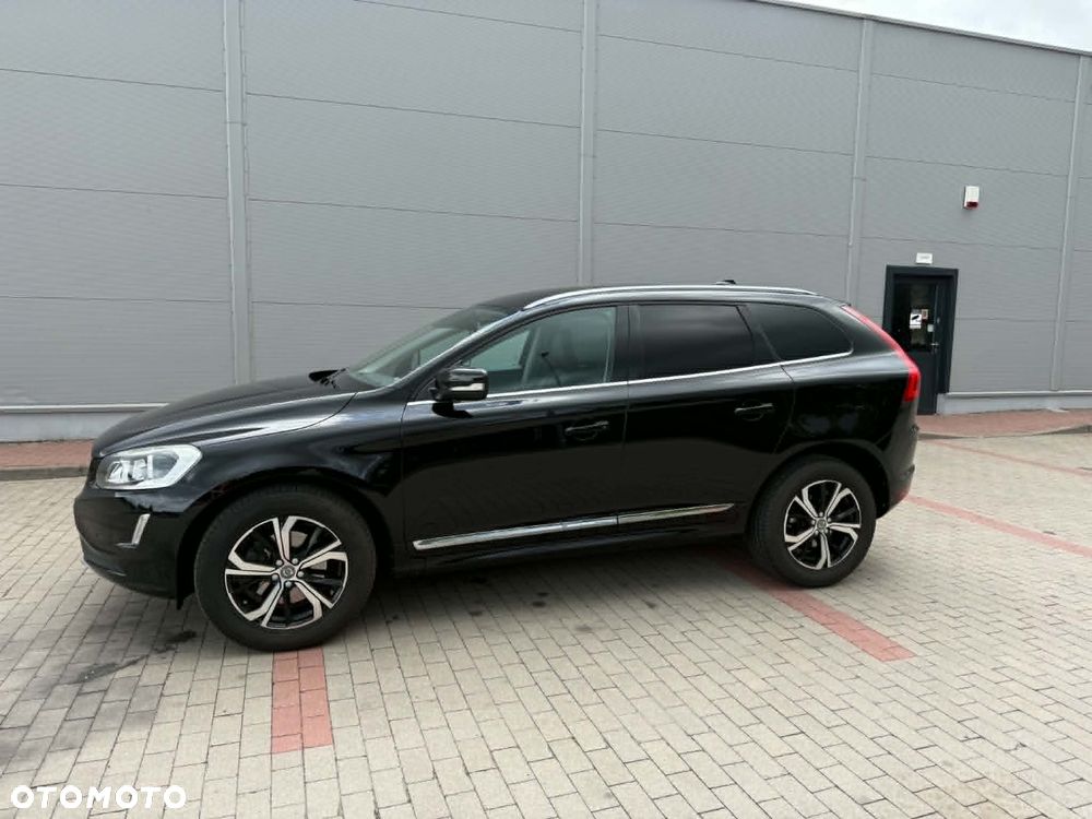 Volvo XC 60 D4 AWD Geartronic Momentum - 1