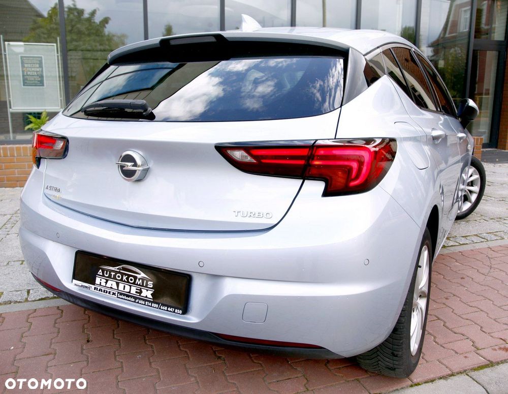 Opel Astra 1.4 Turbo Innovation - 28