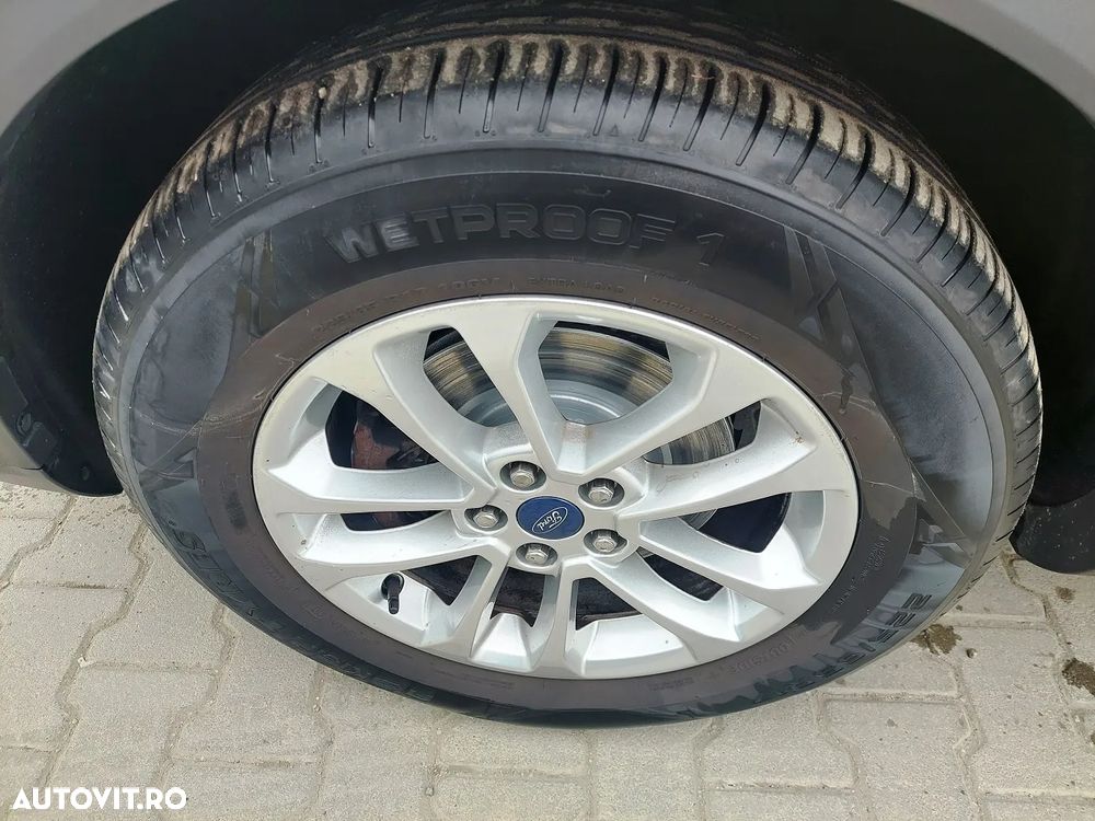 Ford Kuga 2.0 EcoBlue A8 AWD Titanium - 24