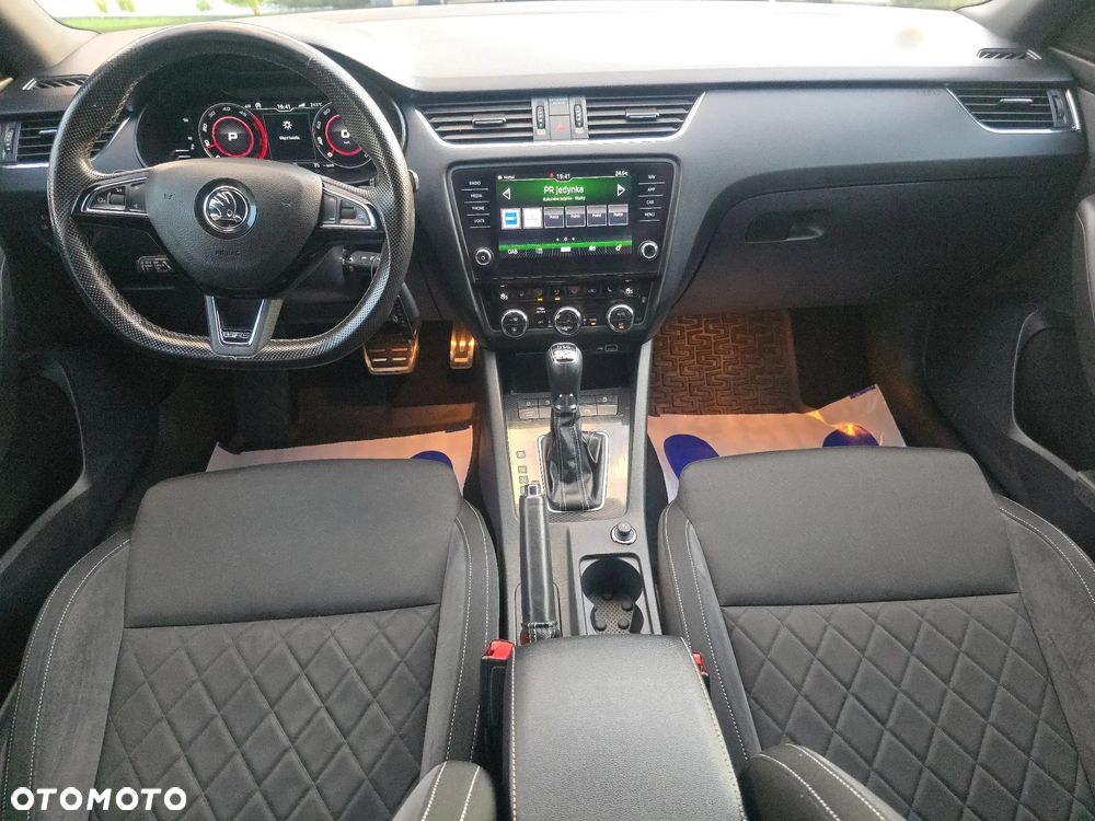 Skoda Octavia 2.0 TDI RS DSG - 7