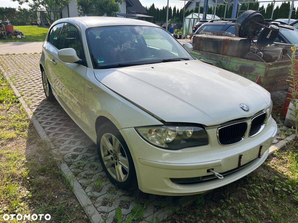 BMW Seria 1 118i - 13