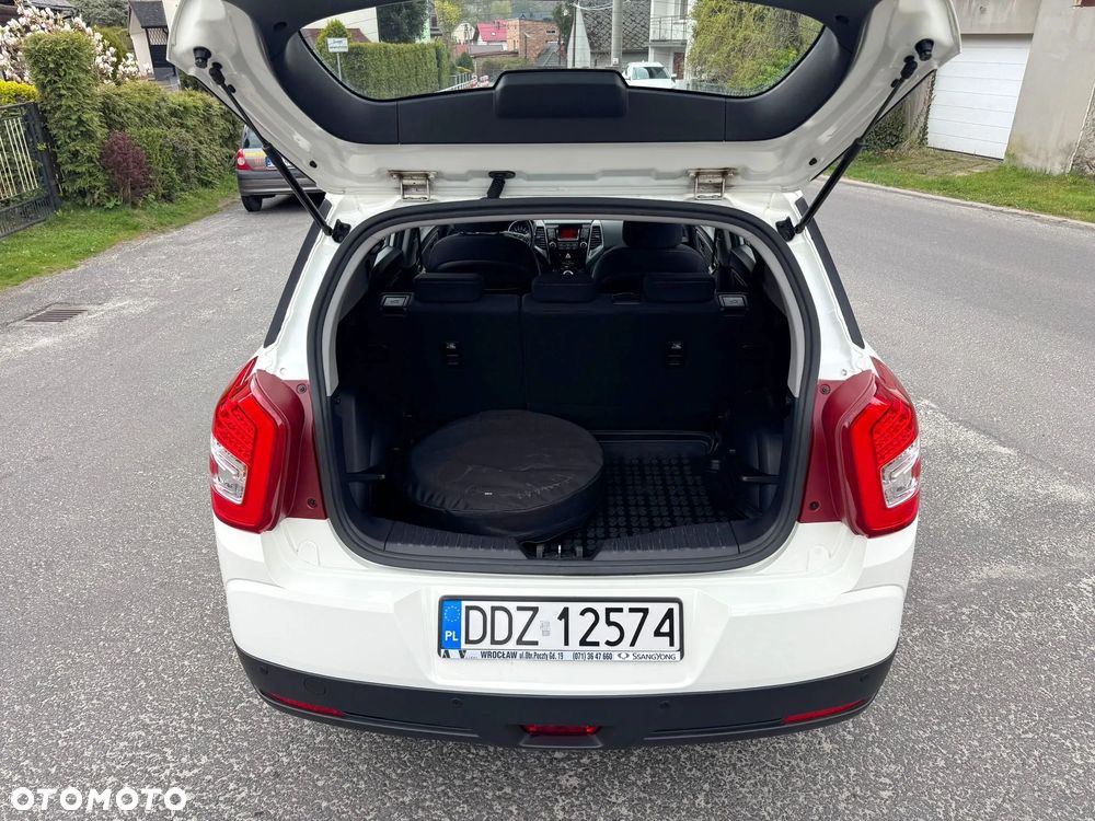 SsangYong/KGM XLV - 24