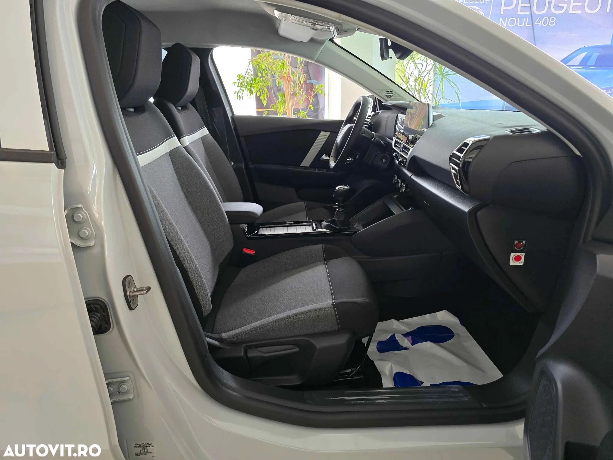 Citroën C4 1.2 PureTech S&S BVM6 Feel Pack - 23