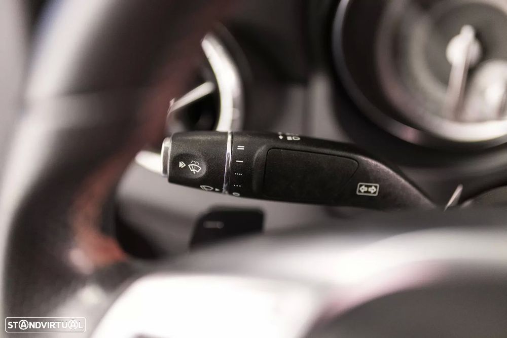 Mercedes-Benz CLA 220 - 17