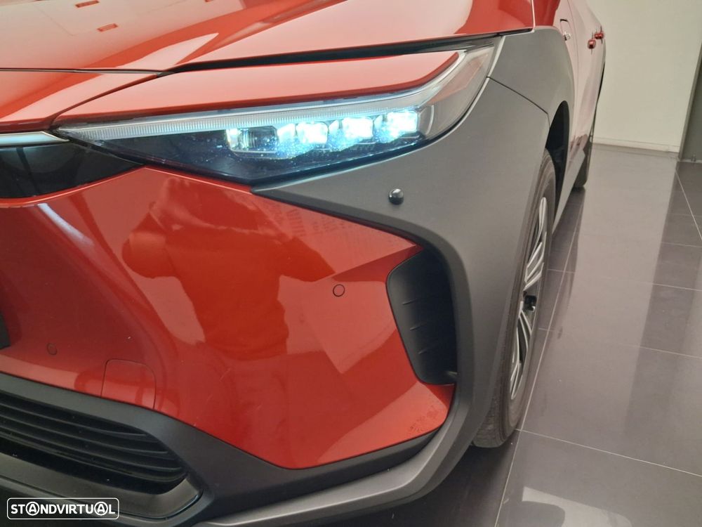 Toyota bZ4X 71,4 kWh Premium - 42
