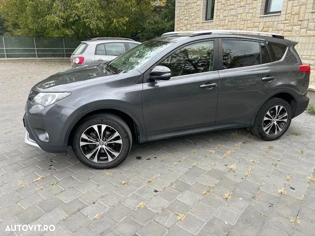 Toyota RAV4 2.0 D-4D 4WD Comfort - 5