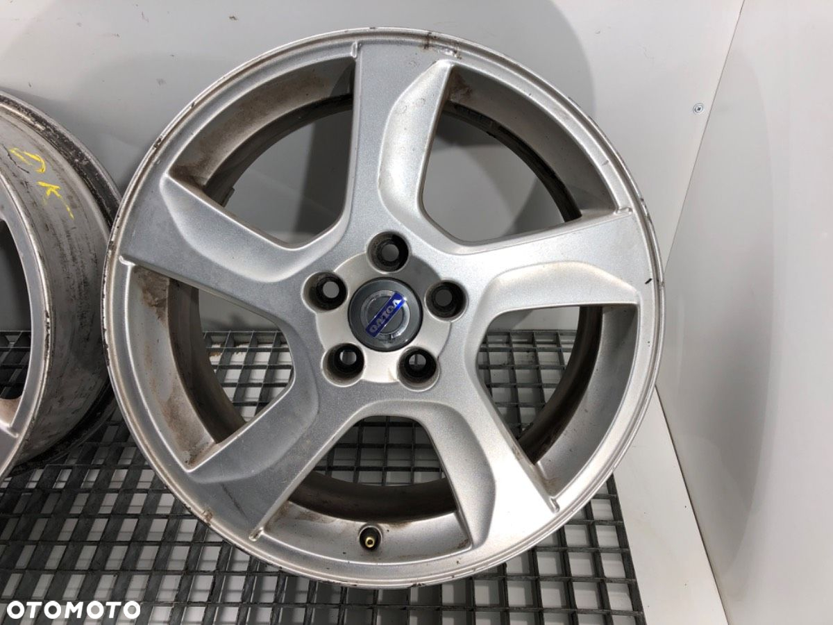 FELGI ALUMINIOWE KOMPLET 17 7J 5X108 ET50 ŚRODEK CENTR. 65 - 669.00 PLN - VOLVO V40 liftback (525, - 8