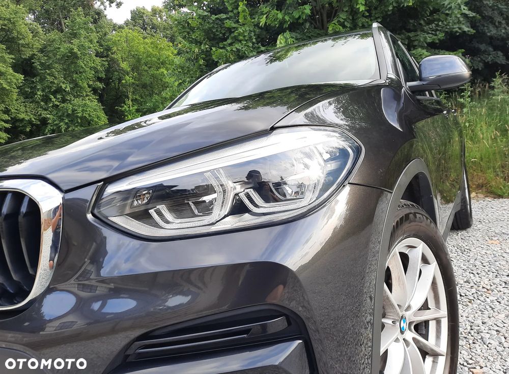 BMW X3 xDrive20i sport - 13