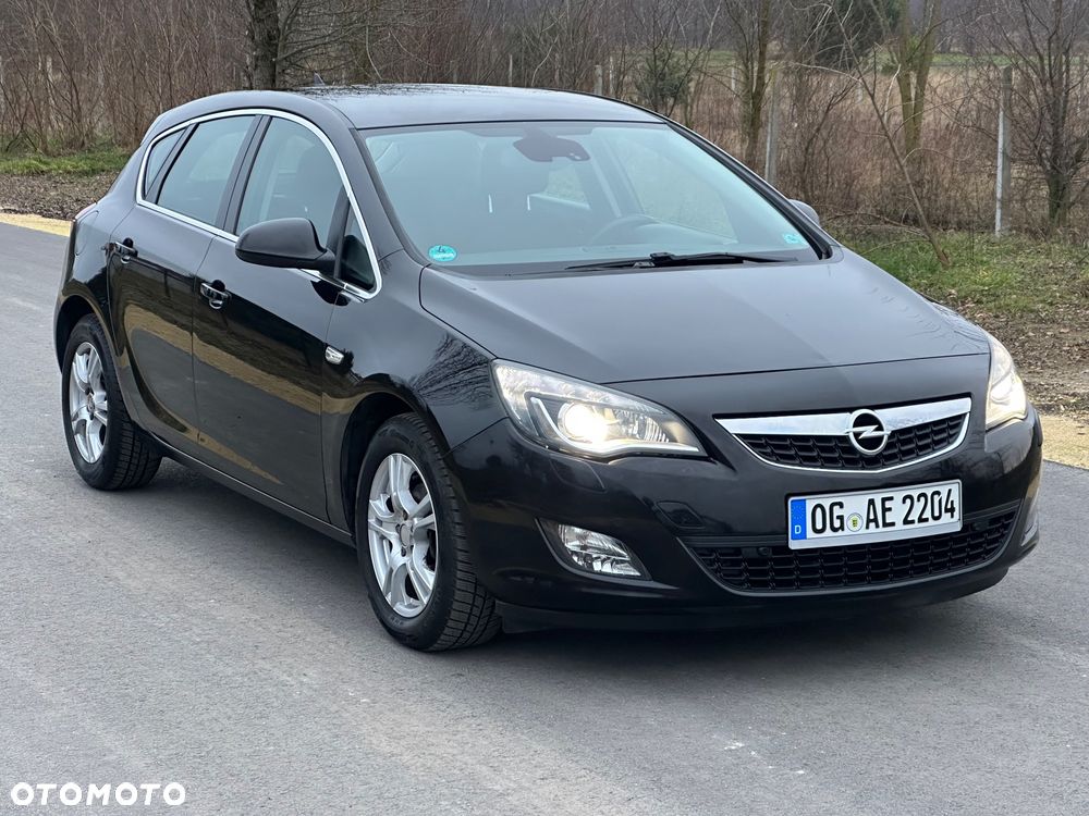 Opel Astra 1.4 T Cosmo - 27