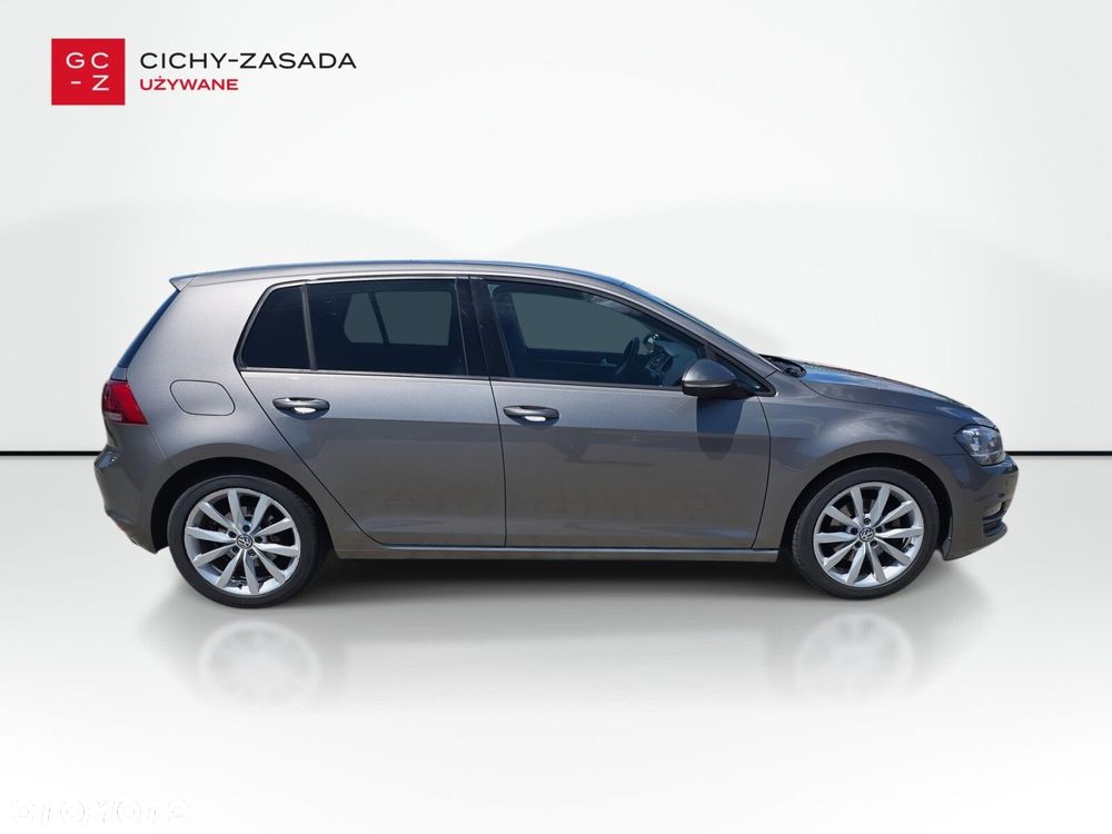 Volkswagen Golf - 7