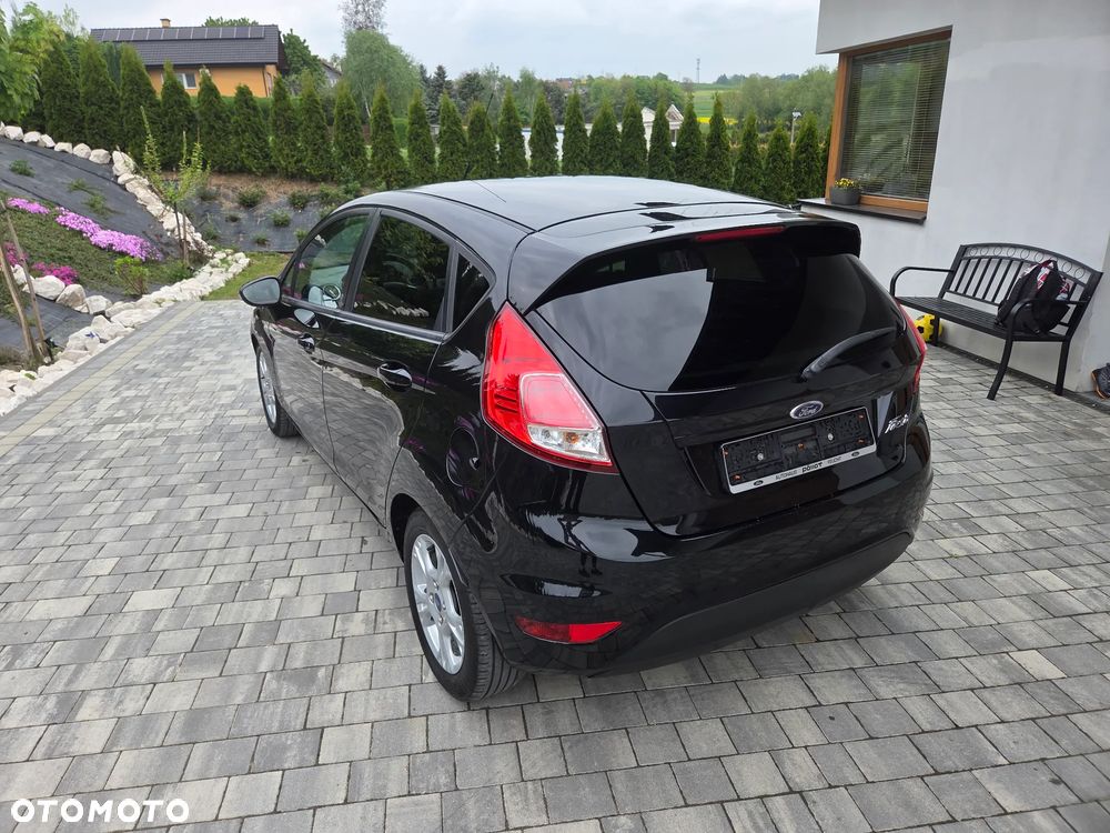 Ford Fiesta 1.25 Champions Edition - 13