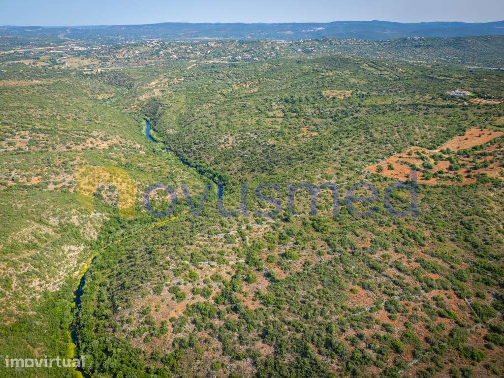 Terreno Rústico com 4.080 m² e Vista Desafogada no Malhão, Paderne - Grande imagem: 3/11