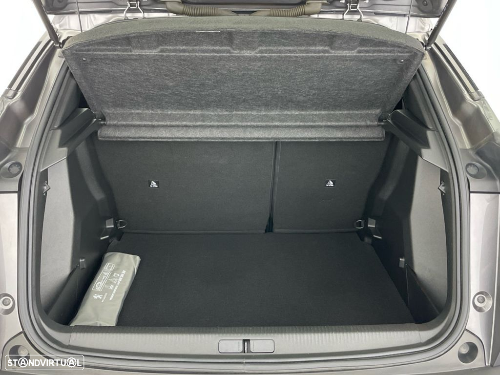 Peugeot 2008 1.2 PureTech Active - 13