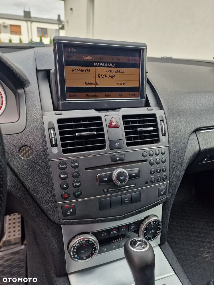 Mercedes-Benz Klasa C 320 CDI Avantgarde 4-Matic - 15