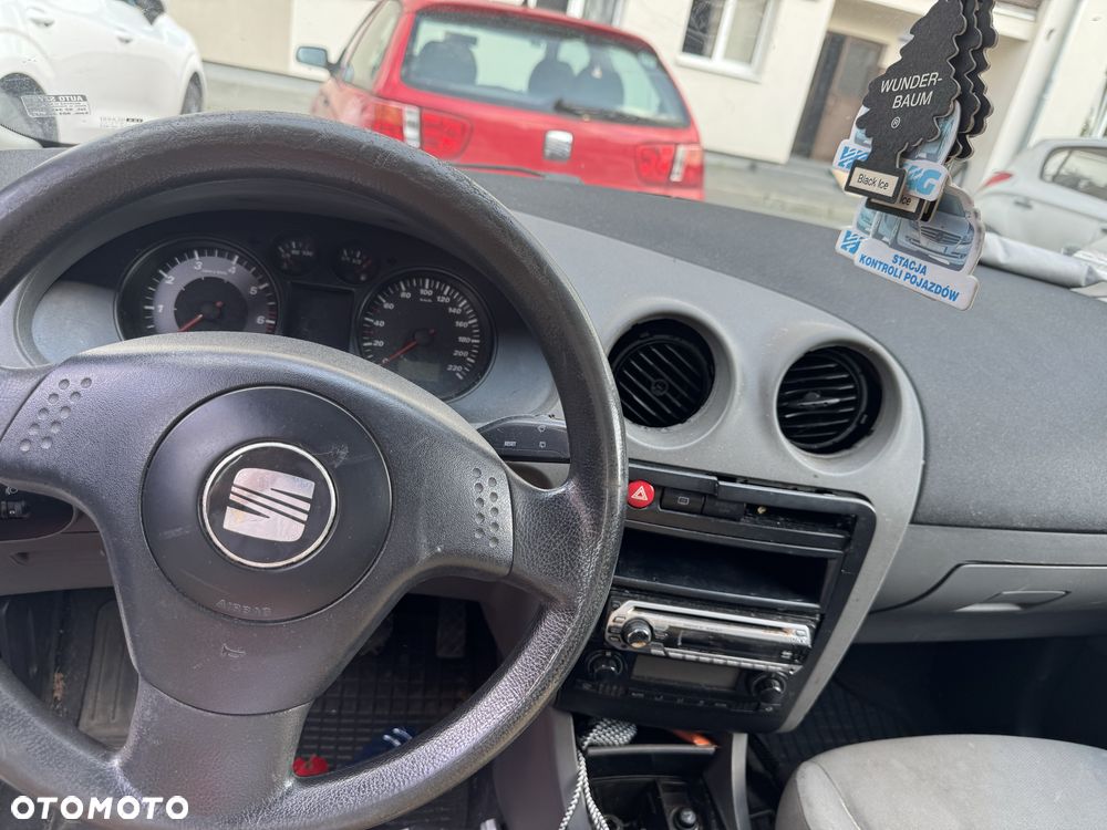 Seat Ibiza - 2