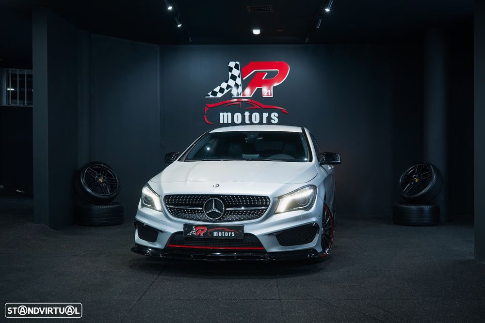 Mercedes-Benz CLA 200 d Shooting Brake AMG Line - 2