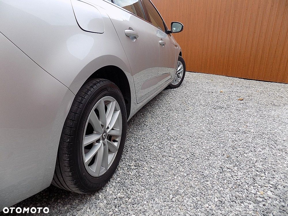 Renault Megane ENERGY dCi 110 EDC LIMITED - 27