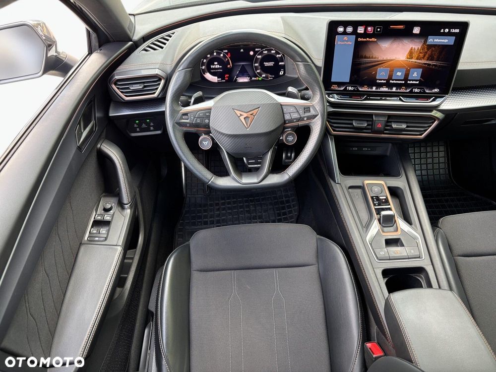 Cupra Leon 1.5 eTSI DSG - 16