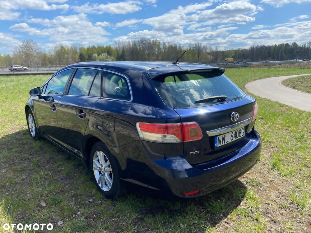 Toyota Avensis 2.0 D-4D Sol - 7