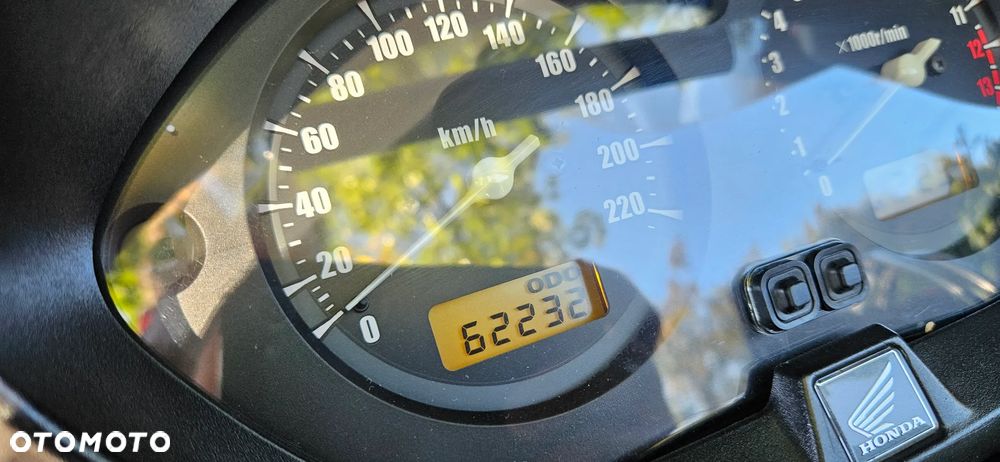 Honda CBF - 7